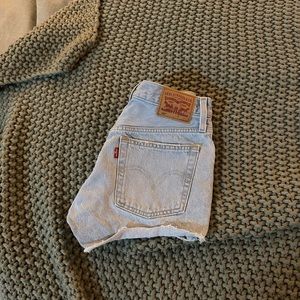 Levi’s 501 shorts